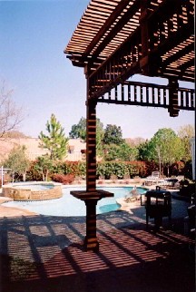 Arbor w/Built-in Tables